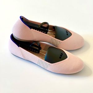 Store Exclusive: Cotton Candy flats 8.5 by Rothy’s